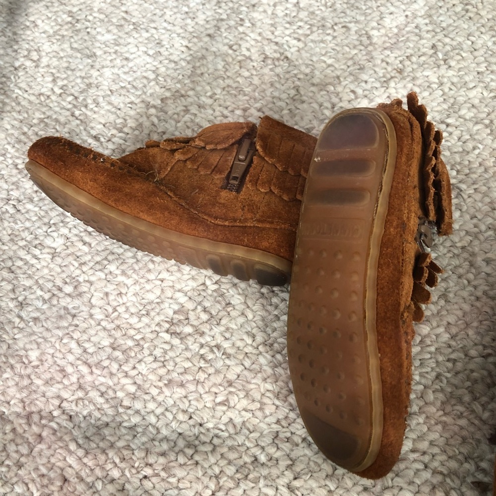 Children’s Minnetonka moccasins